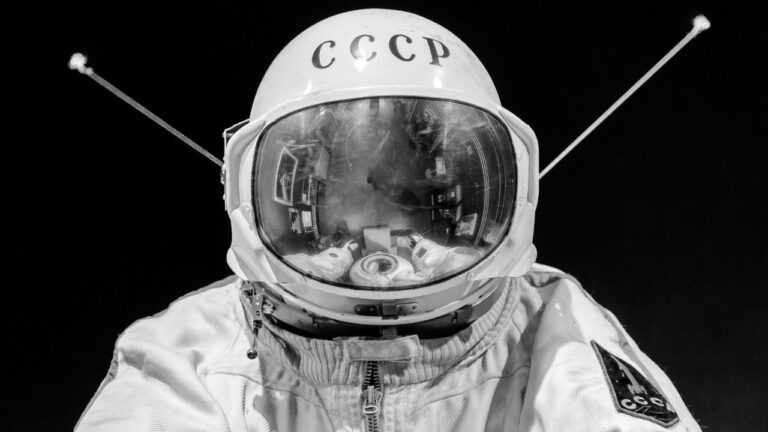 1965-yilinda-uzayda-yasanan-aci-deneyim-ve-sonrasinda-bize-ogrettikleri-lm3EgAfw.jpg