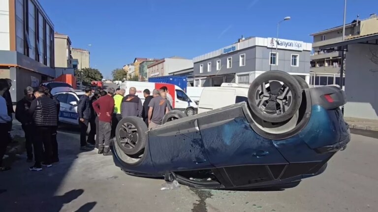 atasehirde kaza cip takla atti ATc42OyR.jpg