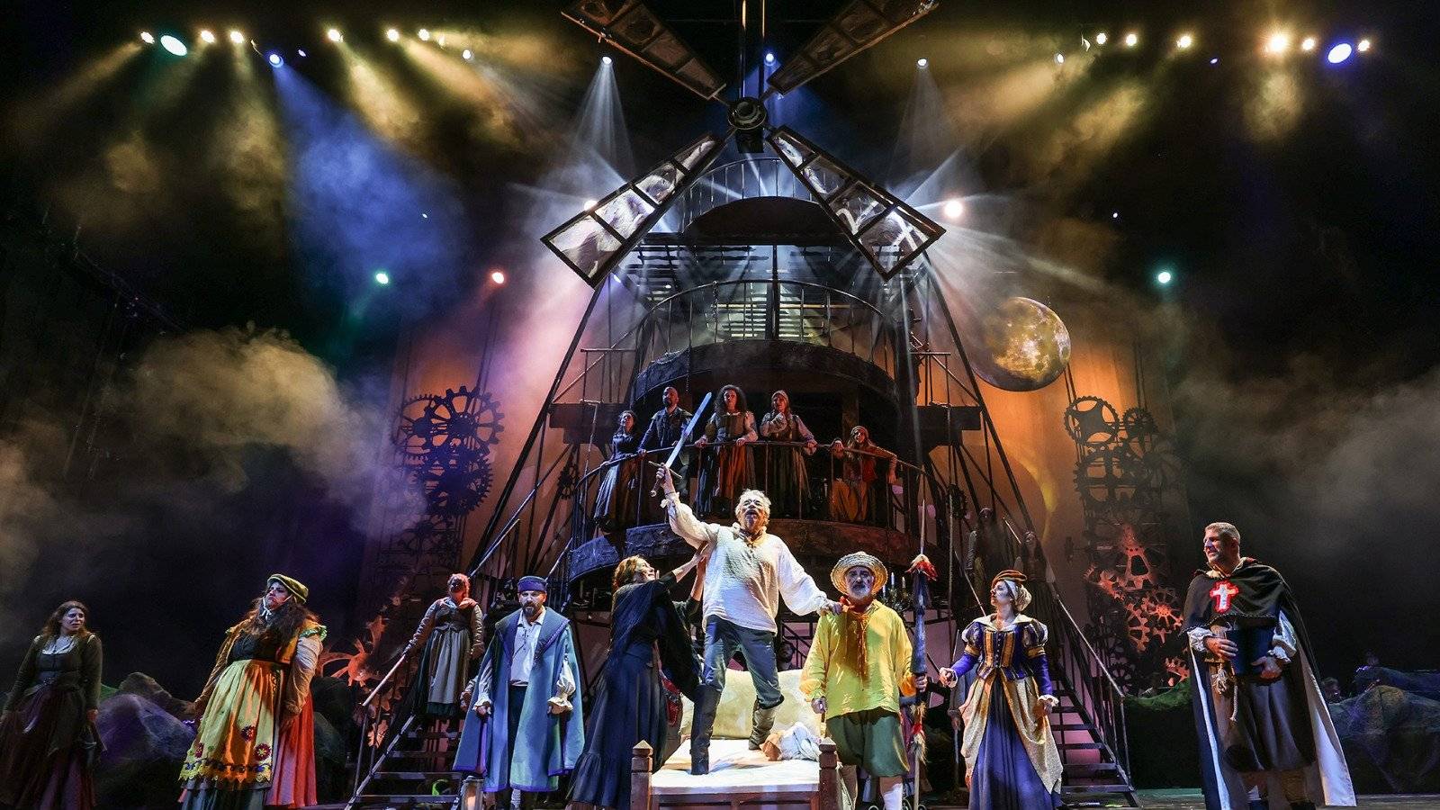 “Don Quixote” müzikalinin ilk gösterimi İstanbul’da gerçekleştirildi