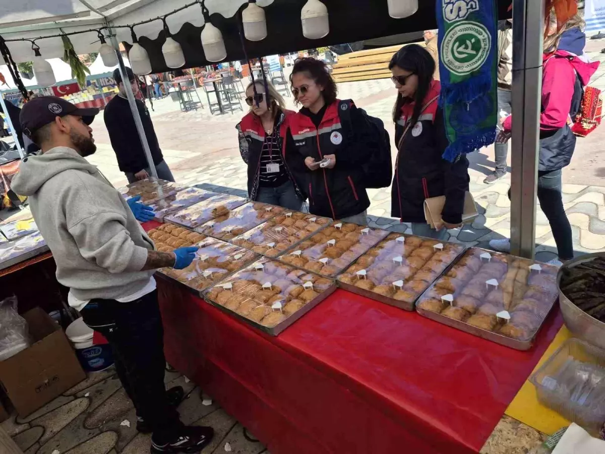eskisehirdeki gastro fest ve mihlama festivalinde gida denetimleri yapildi 4AbeZbsq.jpg