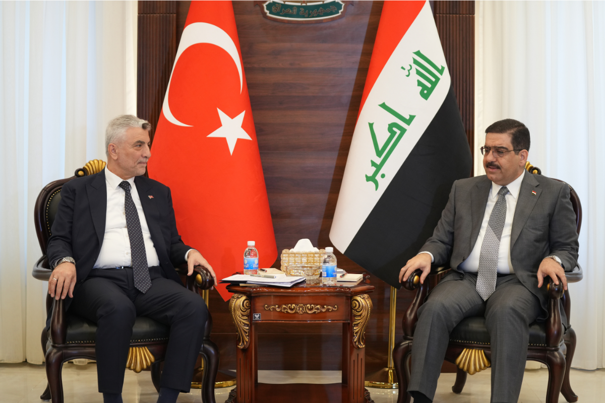 irak ticaret bakani etir davud selmandan turk patronlara yatirim cagrisi RuO1vrZa.png