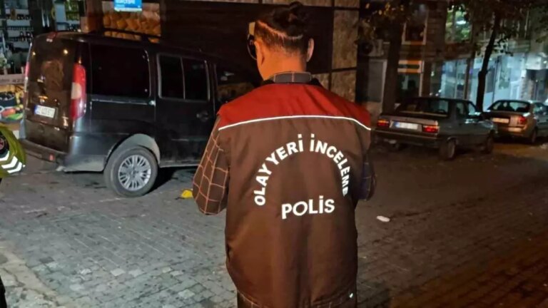 malkarada bicakli saldiri jIKOchew.jpg