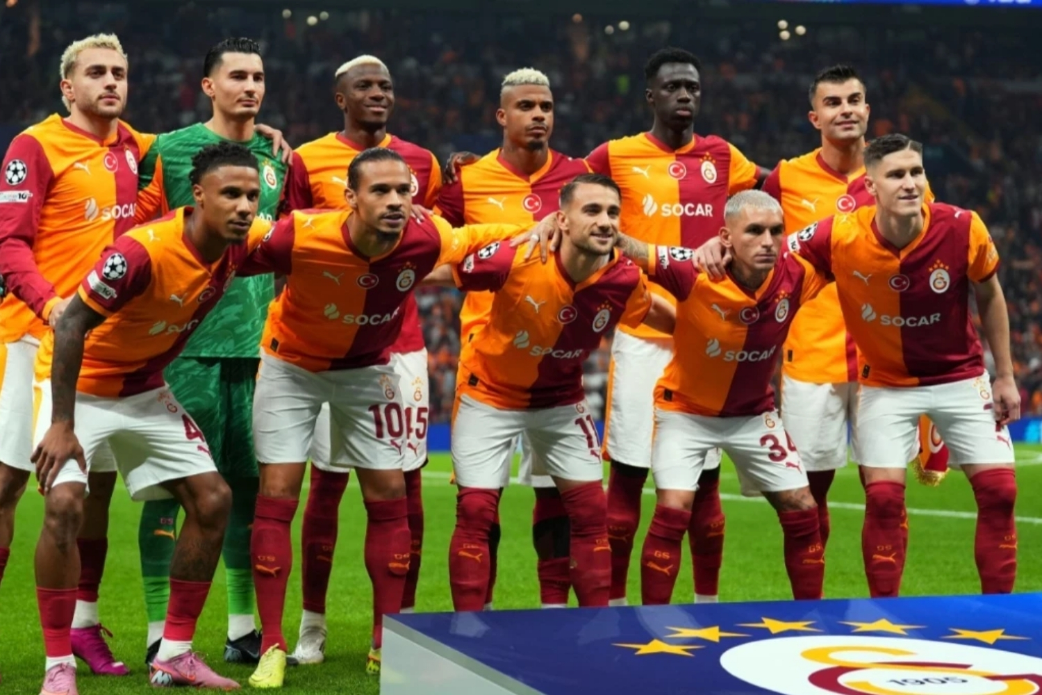 galatasaray ajax karsisinda ust uste 3uncu galibiyet icin sahaya cikiyor XIHsLwms.jpg
