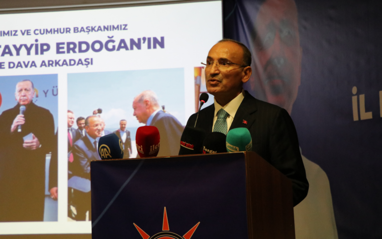 bekir-bozdagdan-erdoganin-yeniden-adayligi-hakkinda-aciklama-CecVN71z.png