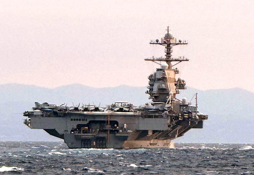 ABD’nin yangın çıkan uçak gemisi ile ilgili açıklama